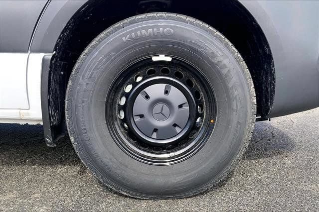 New 2025 Mercedes-Benz Sprinter 2500 image 11