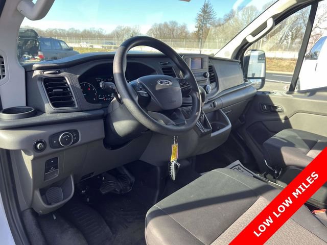 Used 2024 Ford Transit 250 Low Roof w/ Exterior Upgrade Package RWD image 12