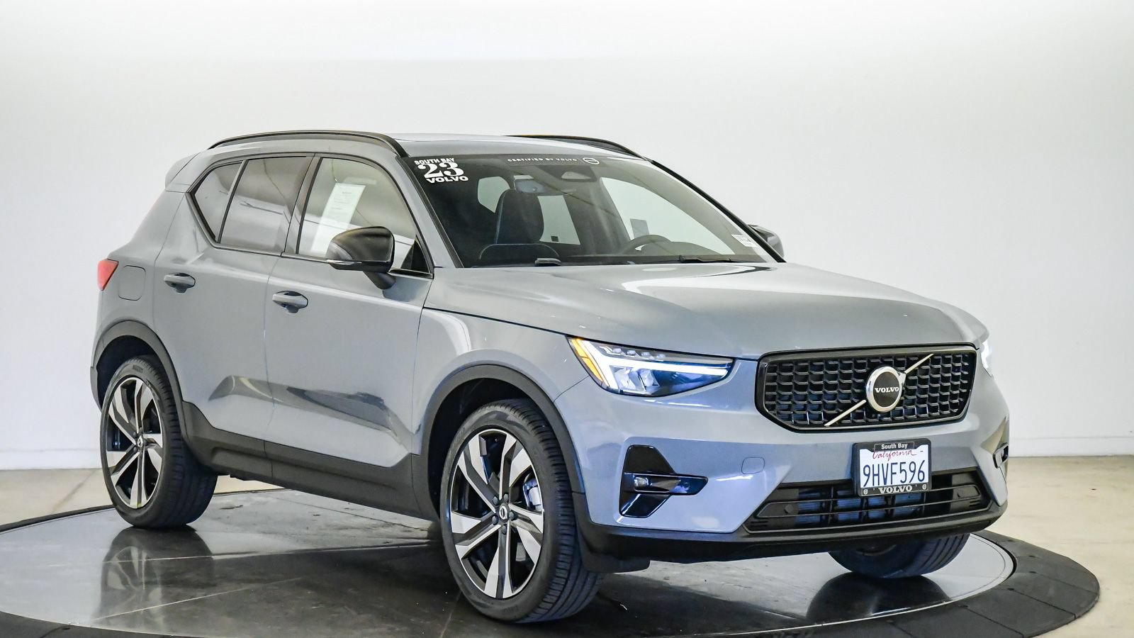 Certified 2023 Volvo XC40 B5 Plus w/ Protection Package Premier AWD/4WD image 6