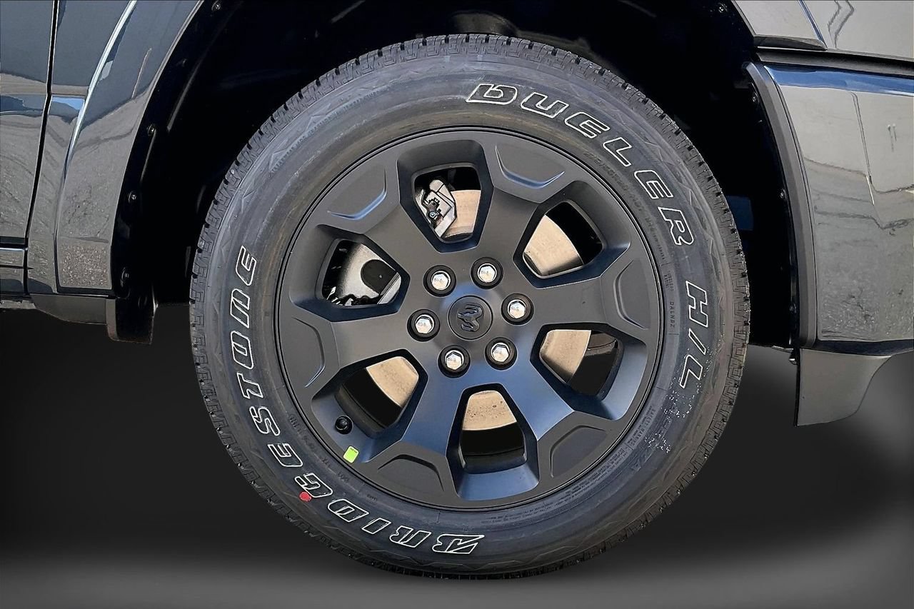 New 2026 RAM 1500 Big Horn AWD/4WD image 29