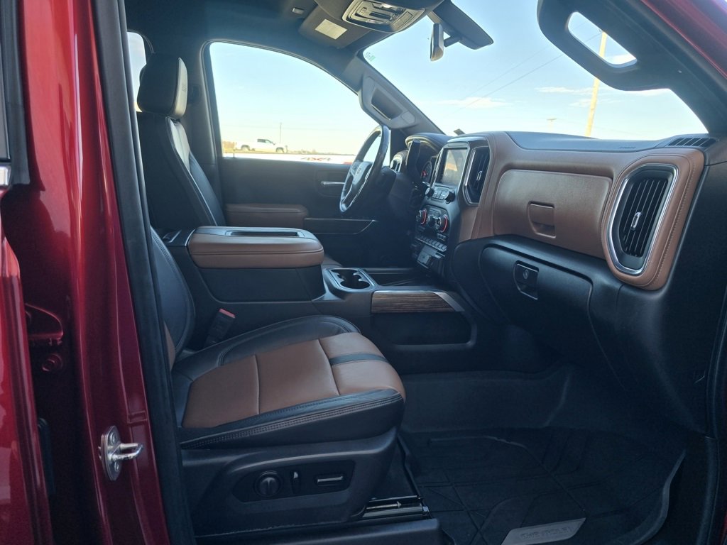Used 2021 Chevrolet Silverado 1500 High Country image 17