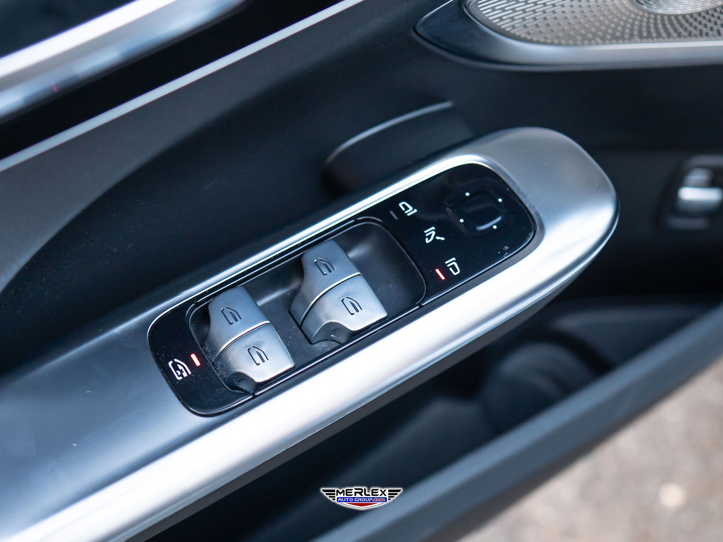 Used 2022 Mercedes-Benz C 300 4MATIC Sedan image 38