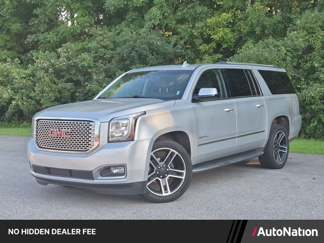 Used 2017 GMC Yukon XL Denali w/ Open Road Package AWD/4WD image 1