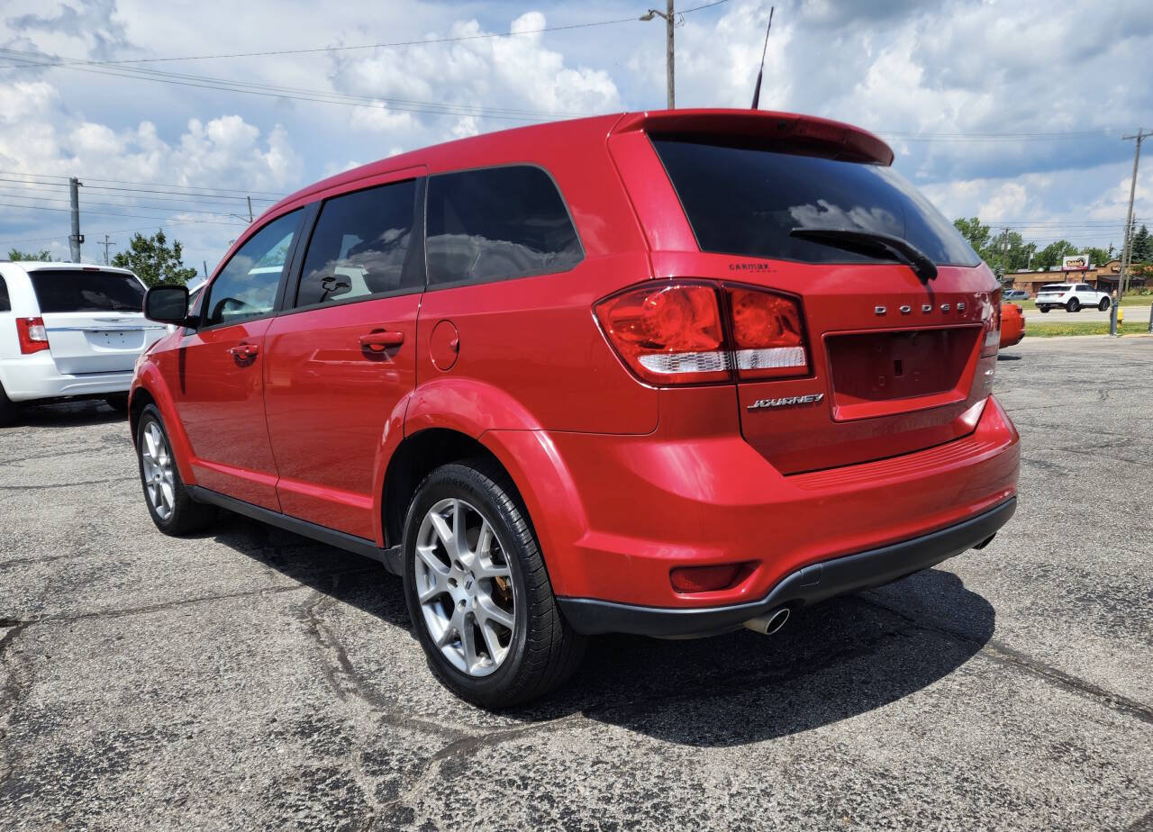 Used 2019 Dodge Journey GT FWD image 11