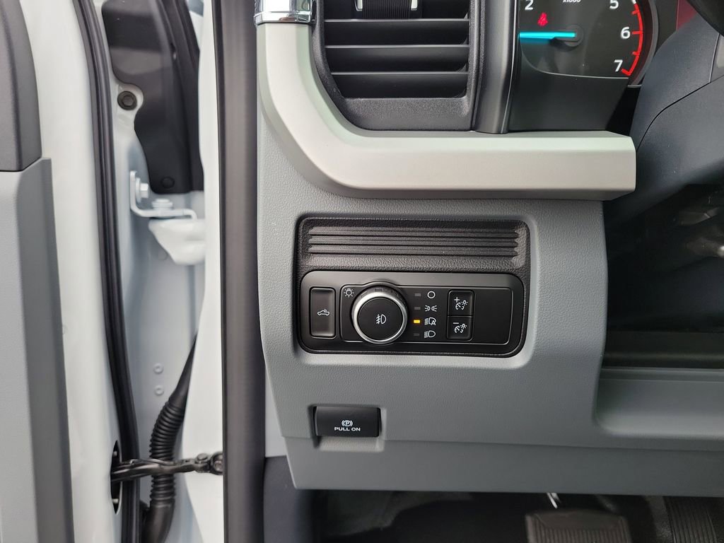 New 2026 Ford F350 XL w/ FX4 Off-Road Package image 21
