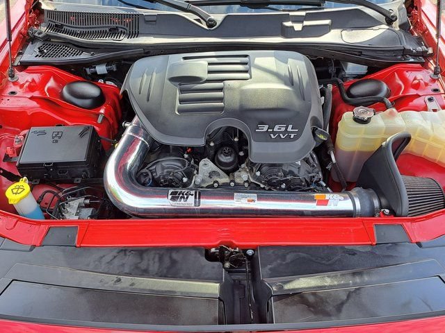 Used 2022 Dodge Challenger GT RWD image 28