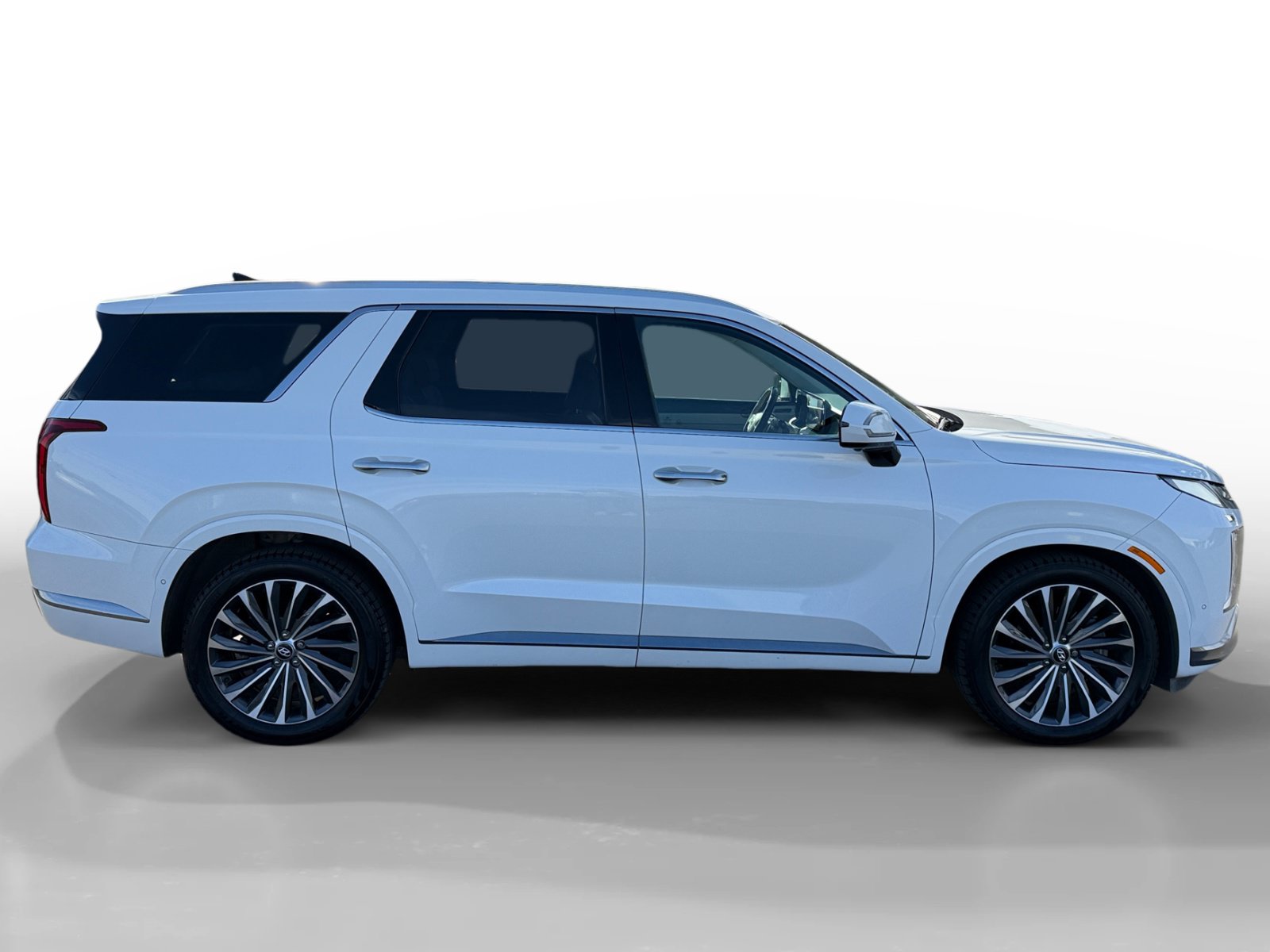 Used 2023 Hyundai Palisade Calligraphy w/ Cargo Package AWD/4WD image 6