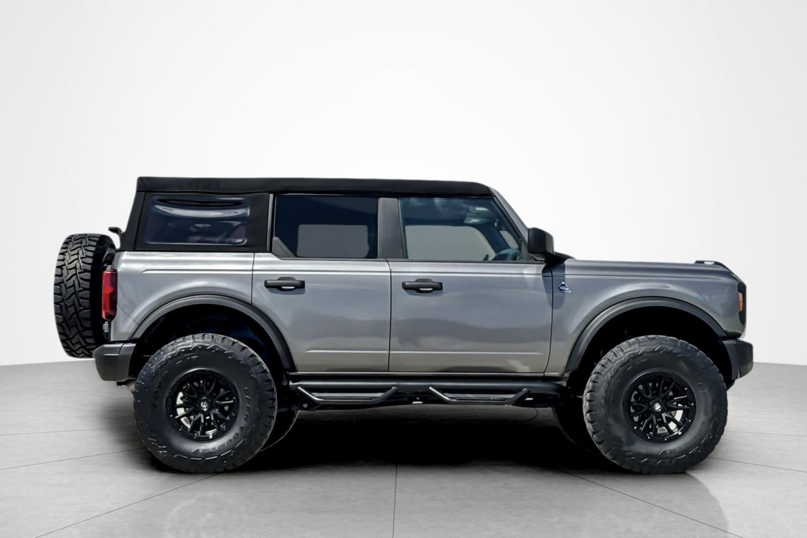 Used 2024 Ford Bronco Black Diamond AWD/4WD image 6
