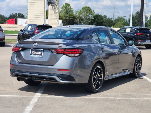 Used 2025 Nissan Sentra SR FWD image 7