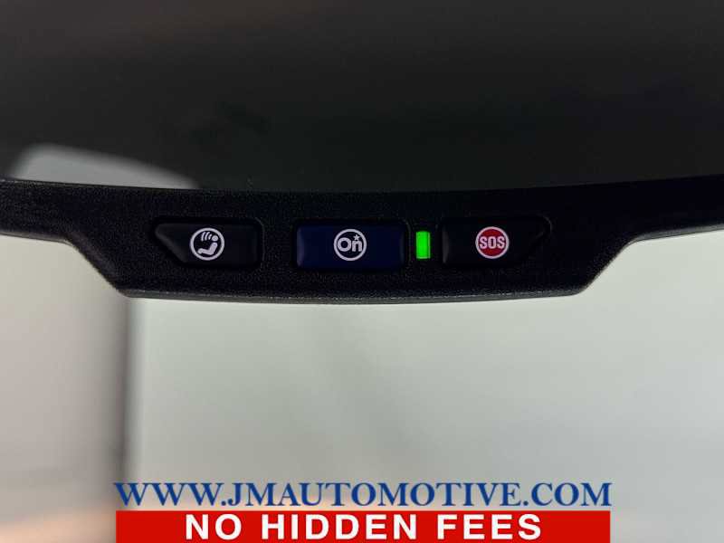 Used 2022 Chevrolet Colorado LT w/ Redline Special Edition image 37