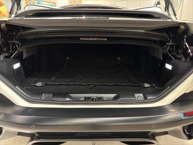 Used 2019 Ferrari Portofino RWD image 34