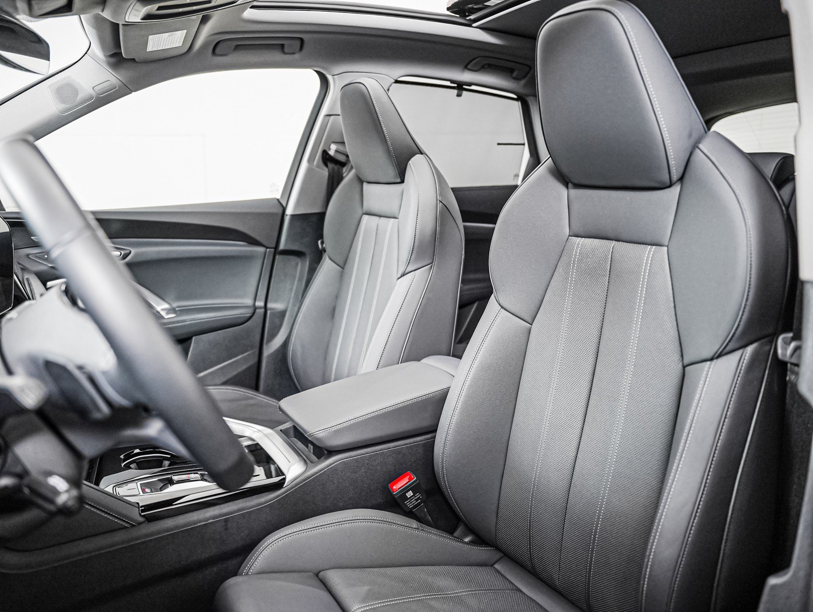 Certified 2025 Audi Q5 Premium w/ Premium Plus AWD/4WD image 12