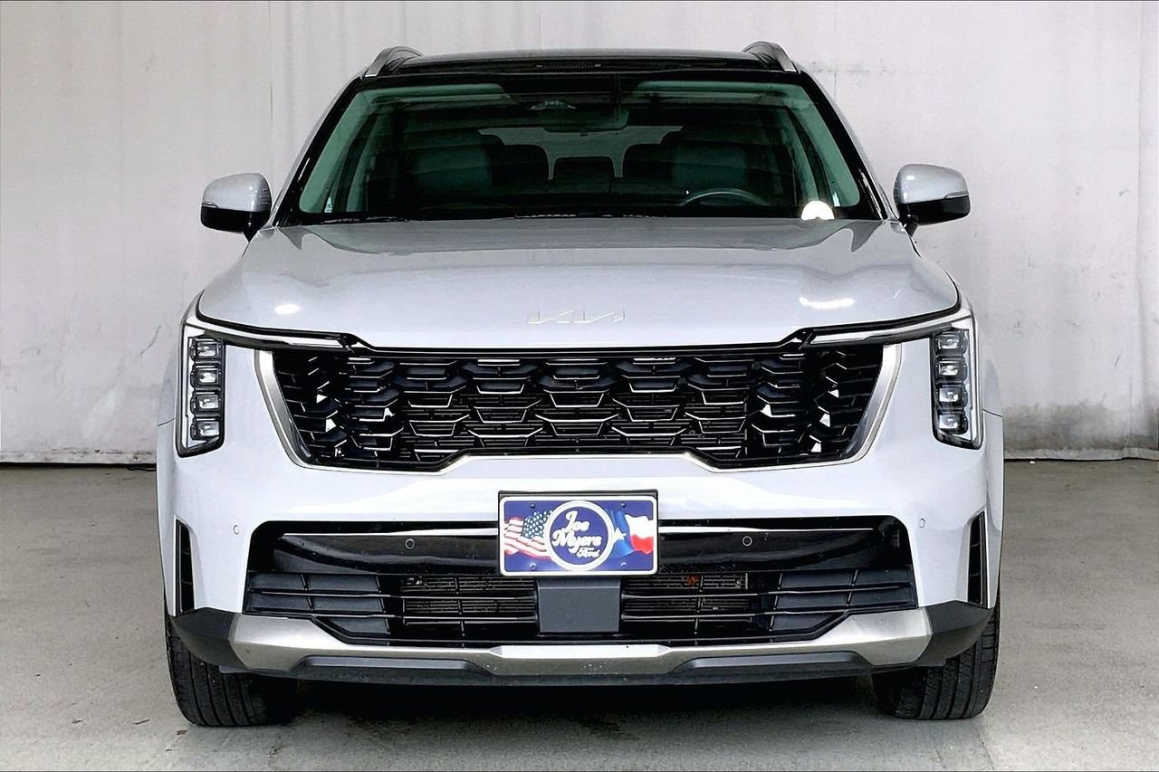 Used 2024 Kia Sorento S w/ Panoramic Sunroof Package AWD/4WD image 2