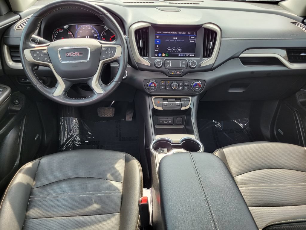 Used 2022 GMC Terrain Denali w/ Denali Premium Package AWD/4WD image 28