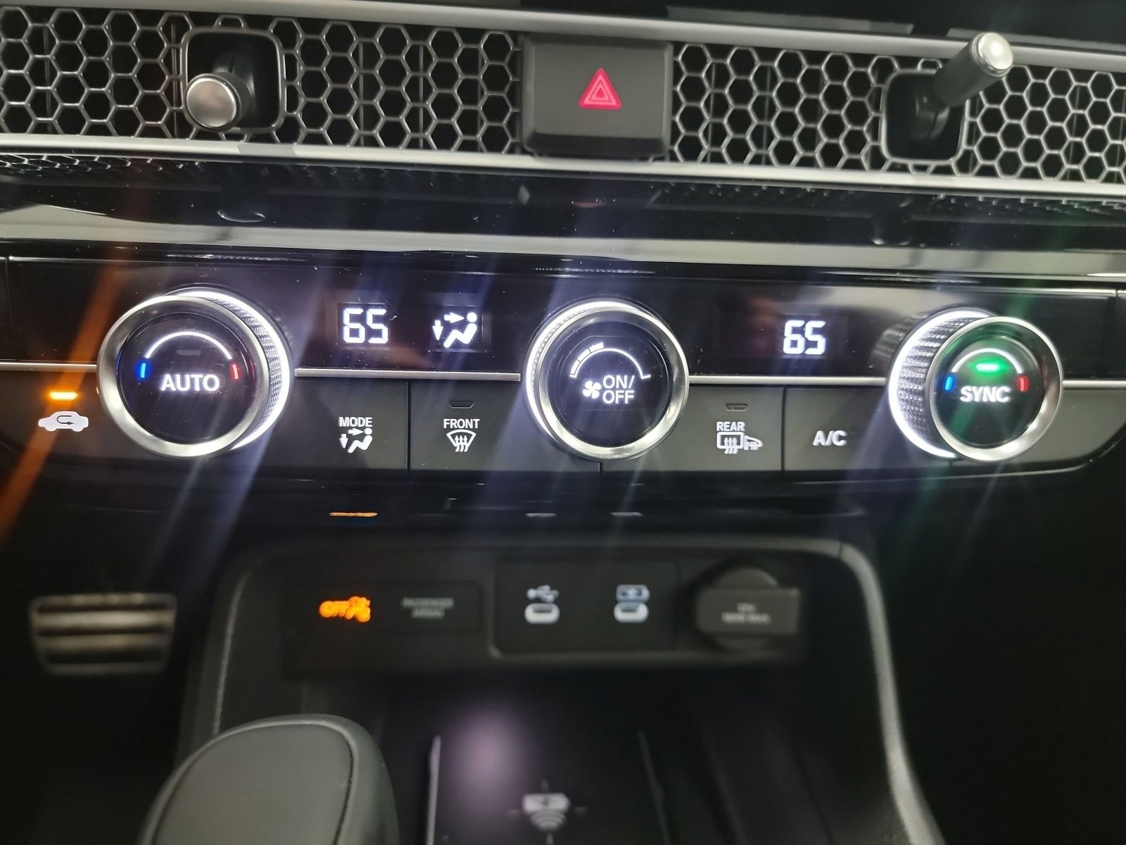 Certified 2025 Honda Civic Sport Touring image 21