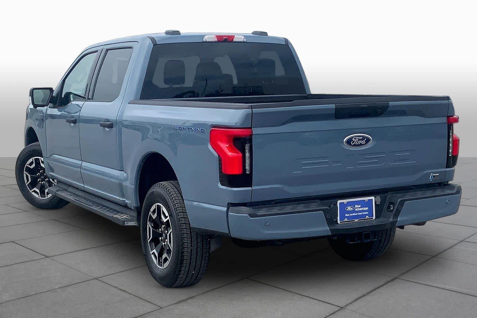 Certified 2023 Ford F150 Lightning XLT AWD/4WD image 11
