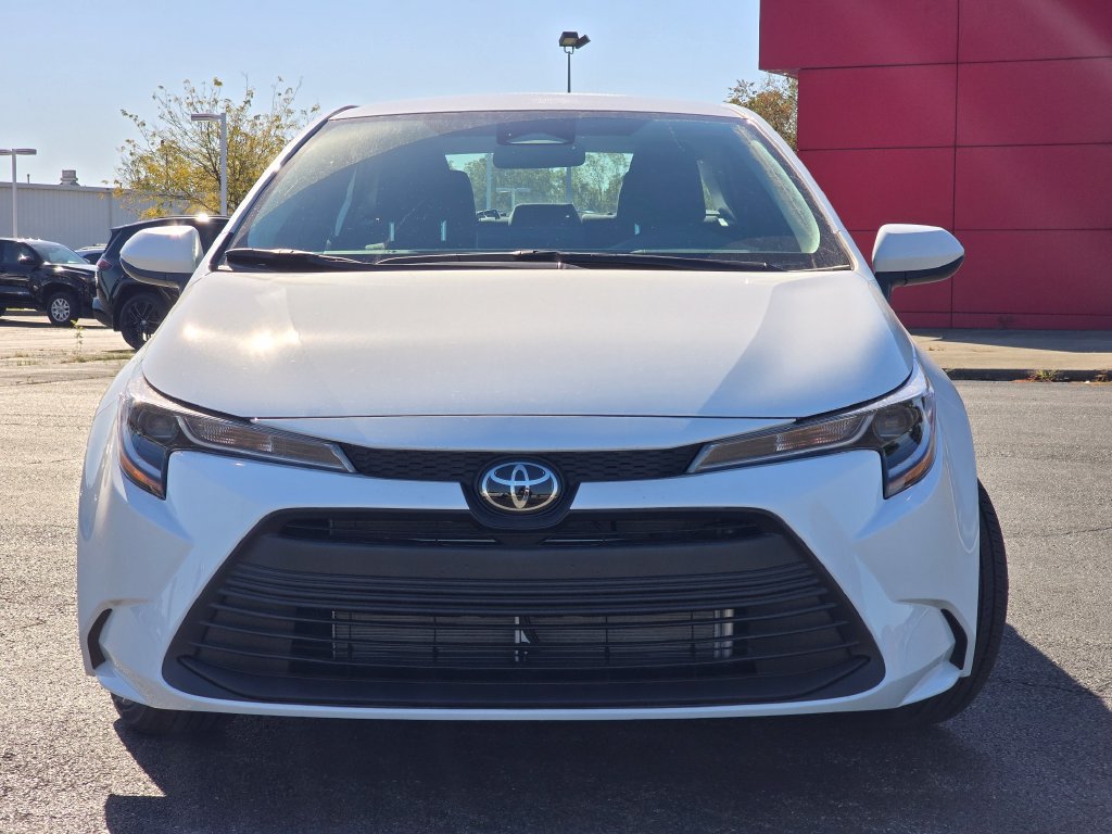 New 2027 Toyota Corolla LE FWD image 8