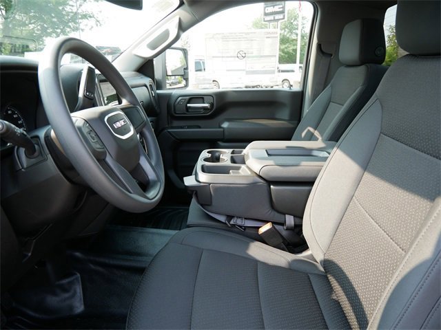 New 2025 GMC Sierra 2500 Pro w/ 1SA Pro Safety Plus Package image 4