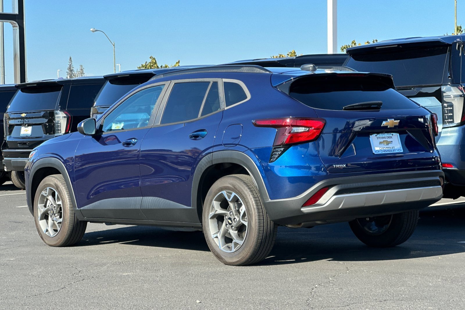 Used 2024 Chevrolet Trax LT image 7