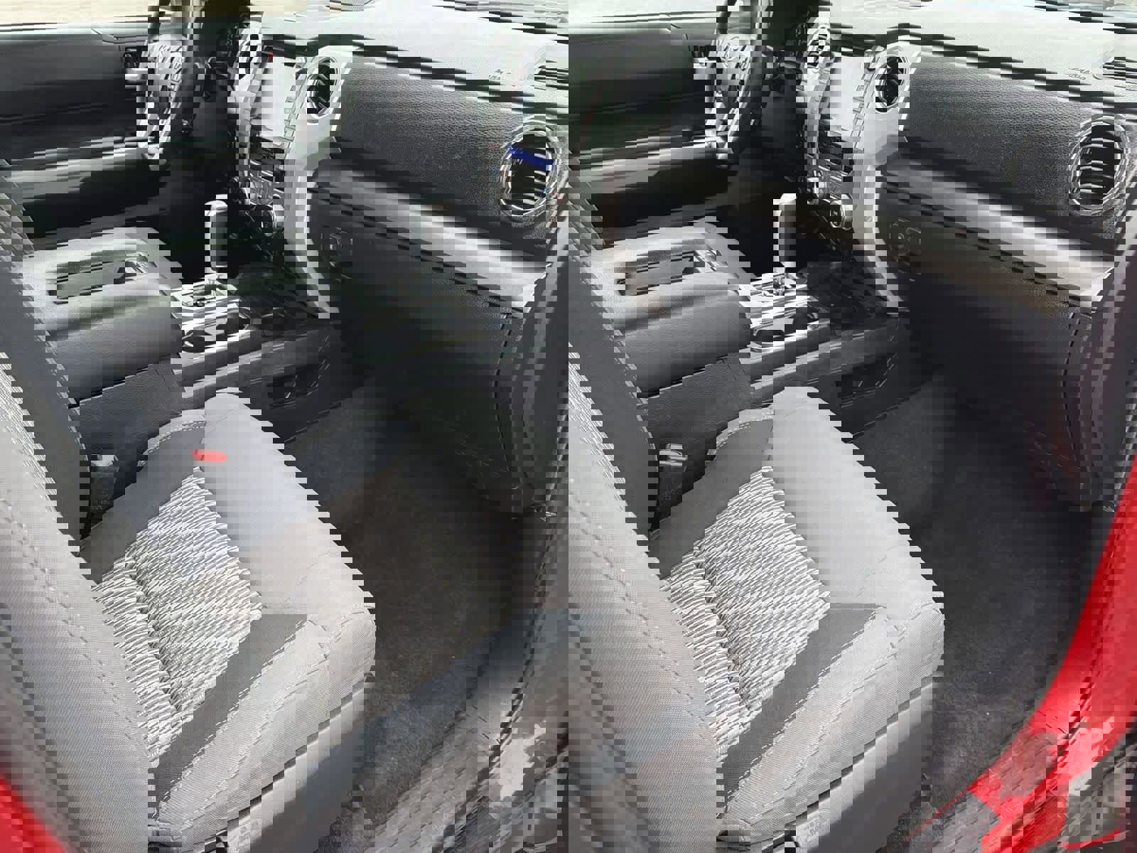 Used 2020 Toyota Tundra SR5 image 11