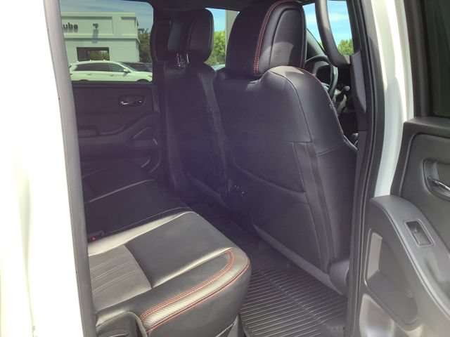 Used 2023 Nissan Frontier PRO-4X w/ Pro-4X Premium Package AWD/4WD image 33
