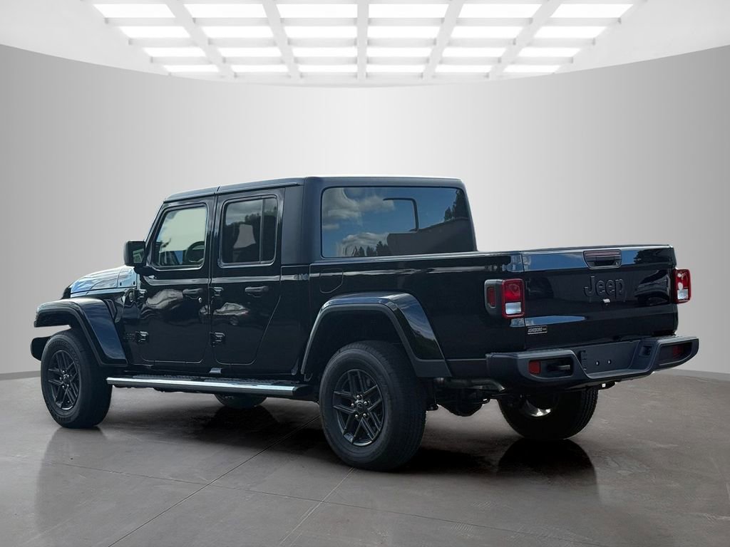 New 2025 Jeep Gladiator Sport image 7