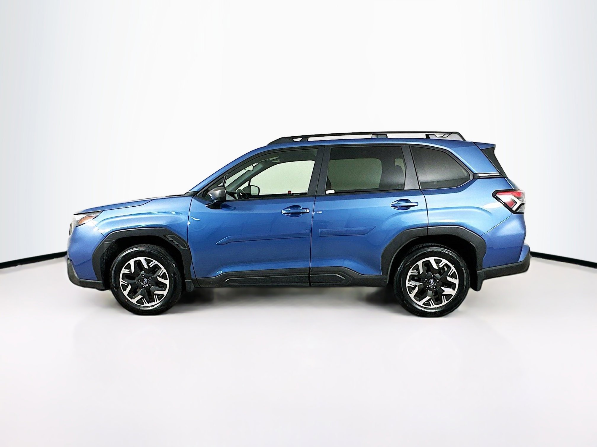 Used 2025 Subaru Forester Premium image 4