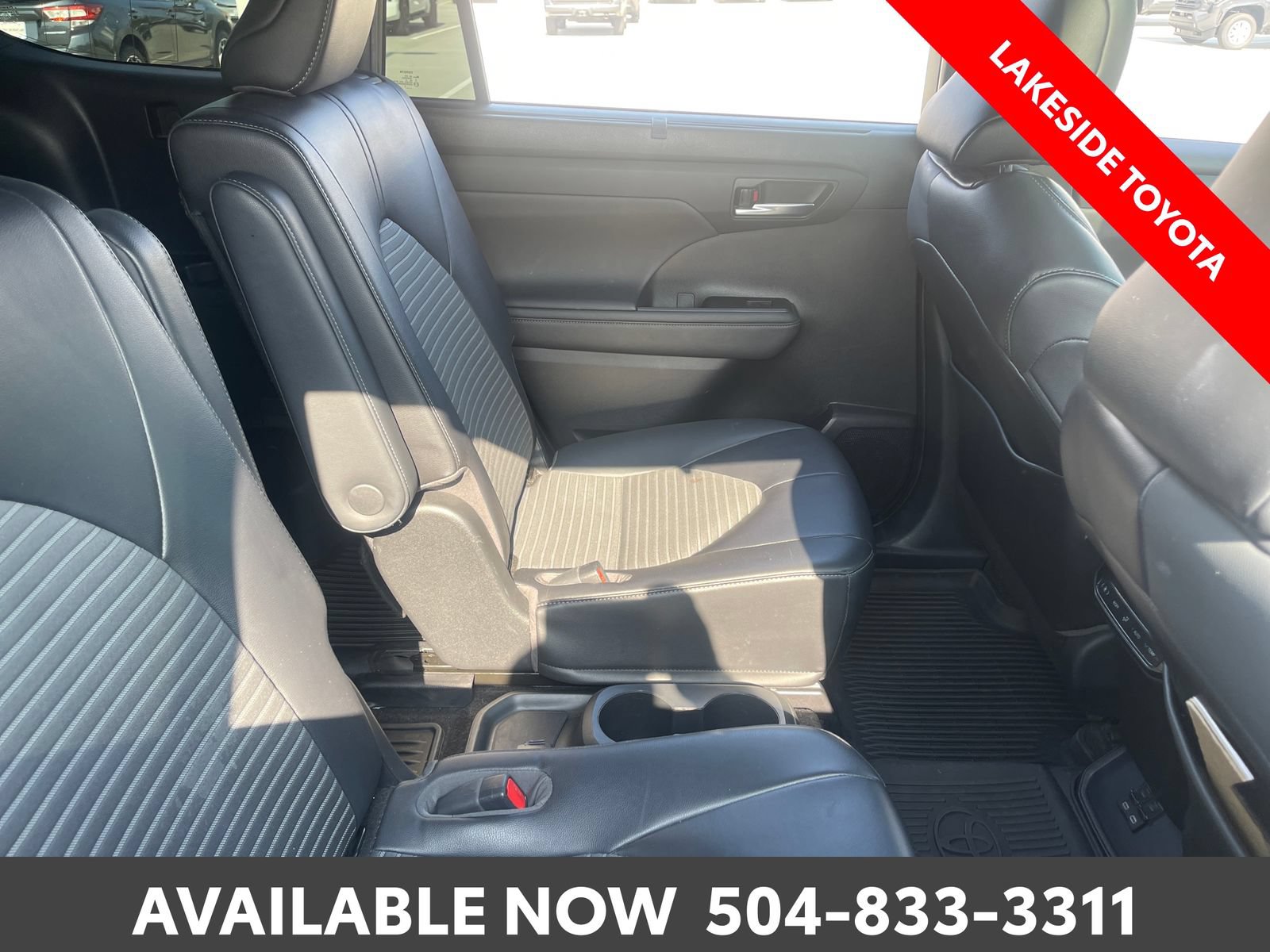 Used 2023 Toyota Highlander XSE AWD/4WD image 18