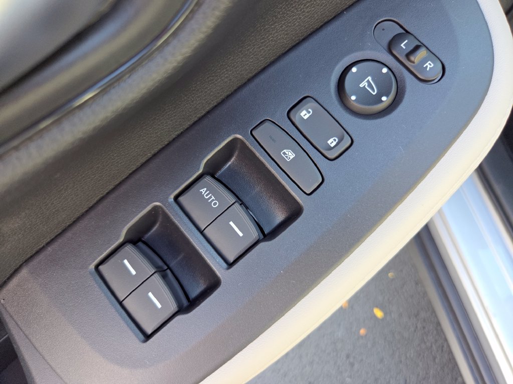 New 2027 Honda HR-V LX image 28