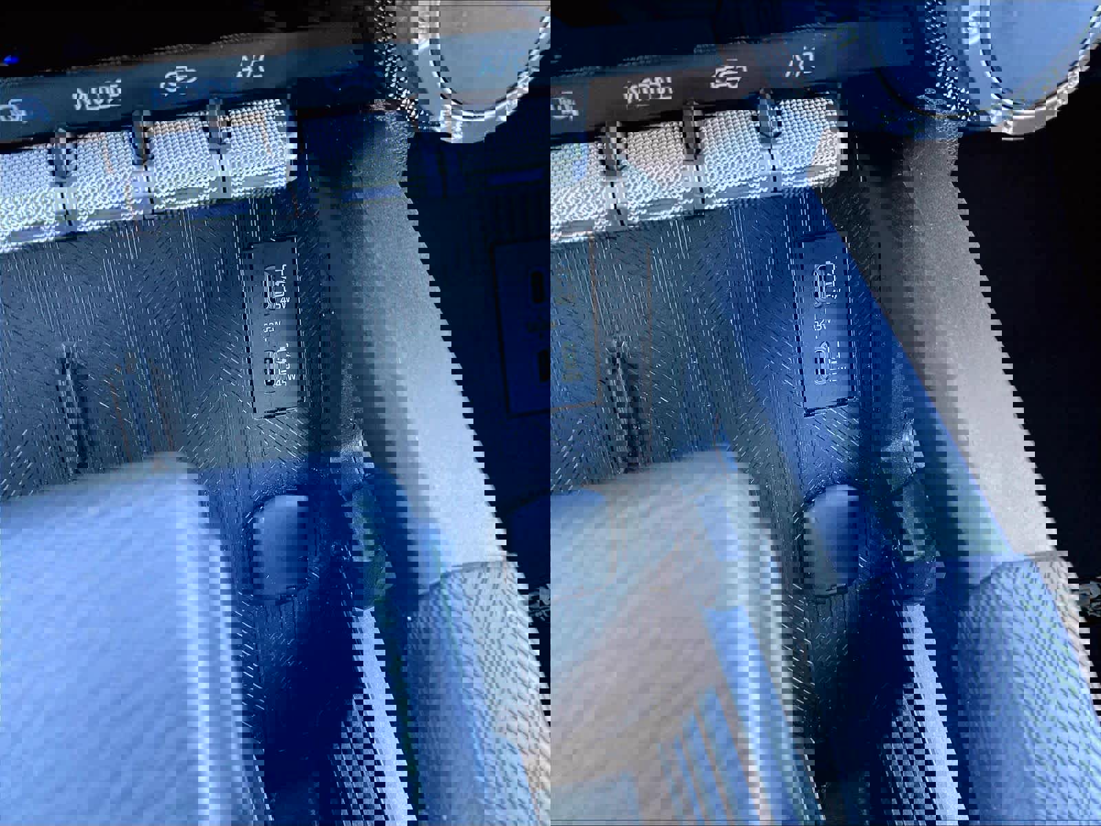 Used 2025 Toyota Tacoma TRD Off-Road image 27