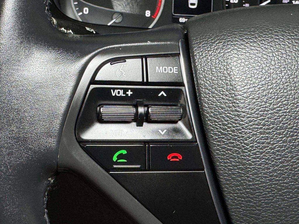 Used 2016 Hyundai Sonata Sport w/ Option Group 1V image 11