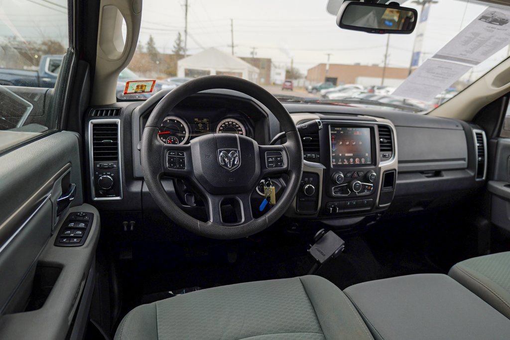 Used 2015 RAM 2500 SLT image 35