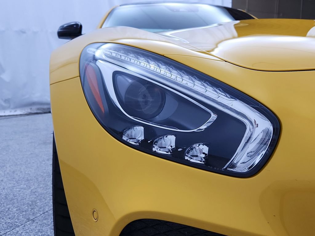 Used 2016 Mercedes-Benz AMG GT S w/ Exclusive Interior Package image 40
