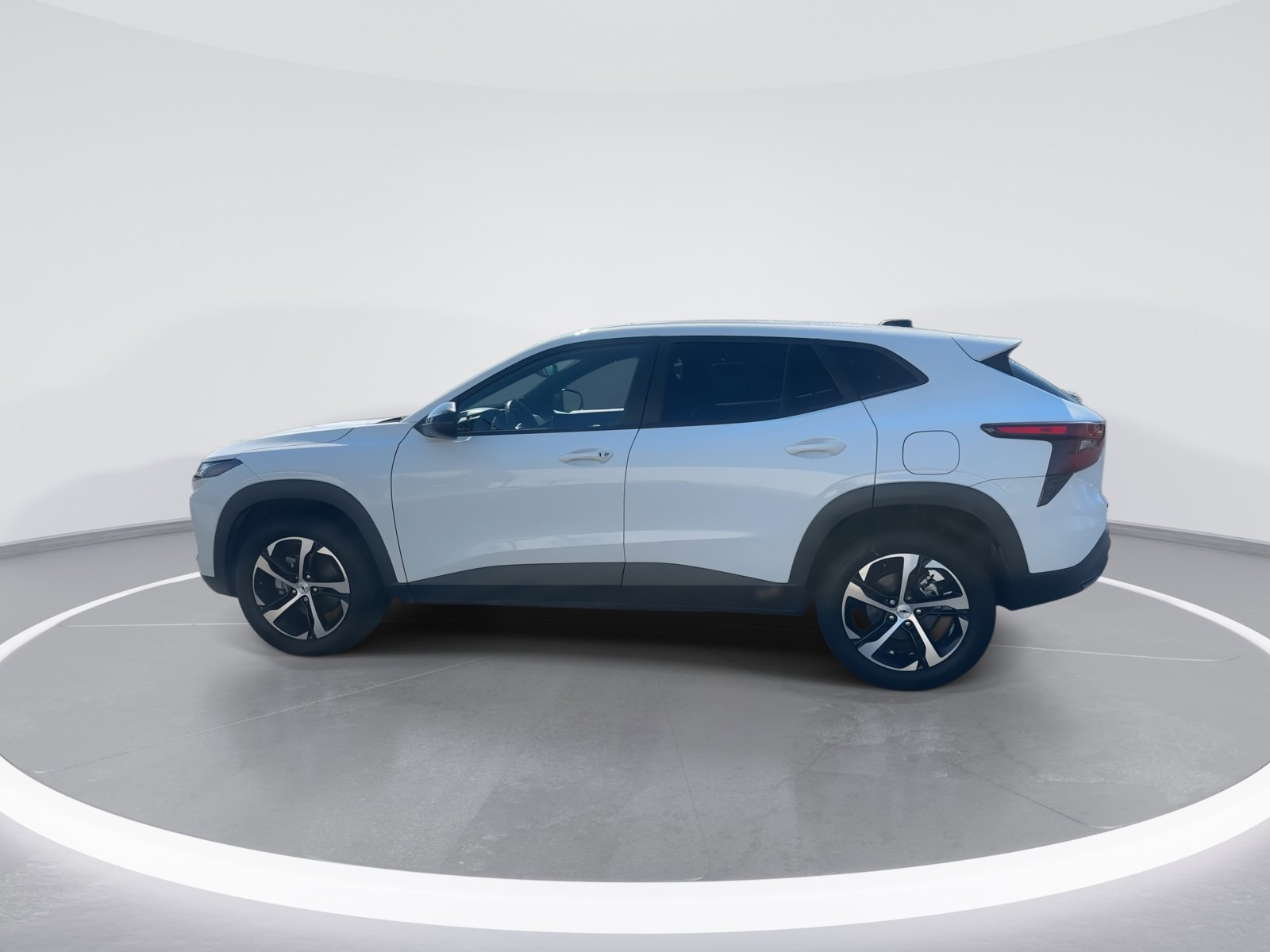 Certified 2025 Chevrolet Trax RS image 6