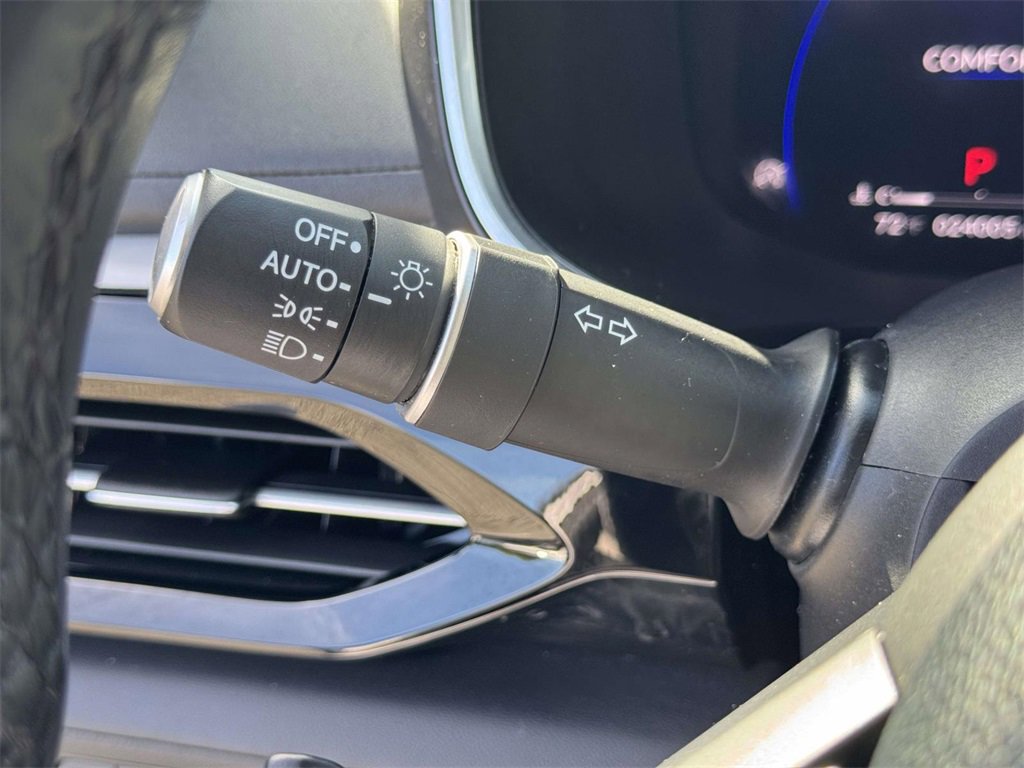 Certified 2023 Acura MDX SH-AWD w/ Technology Package image 22