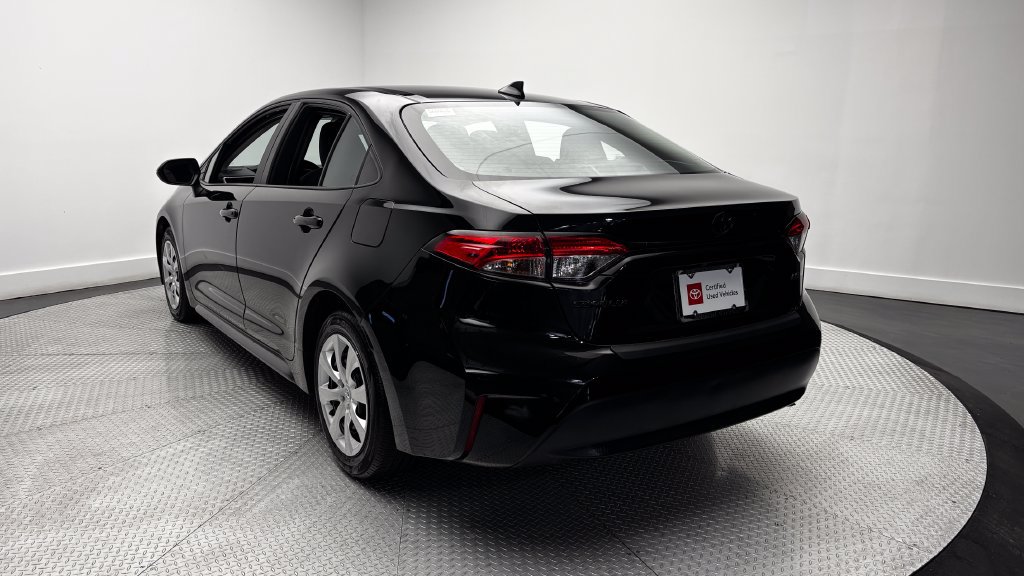 Certified 2026 Toyota Corolla LE FWD image 33
