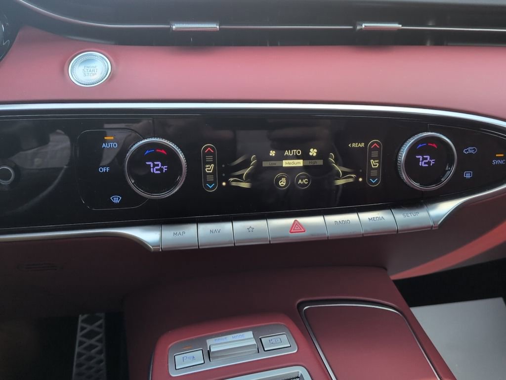 Used 2023 Genesis GV70 3.5T Sport w/ Sport Prestige Package image 33