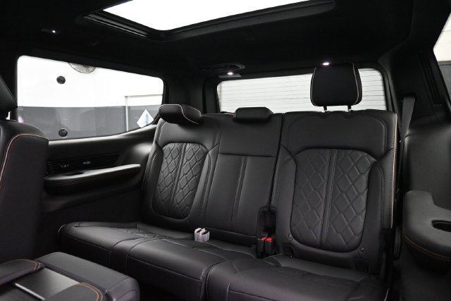 New 2026 Jeep Grand Wagoneer Summit AWD/4WD image 18