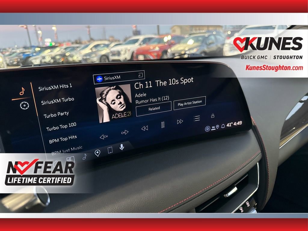 Used 2025 Cadillac CT5 V image 28