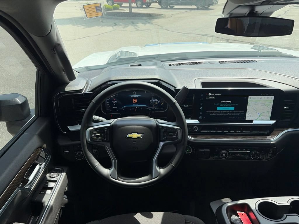 Used 2025 Chevrolet Silverado 2500 LT w/ Convenience Package AWD/4WD image 42