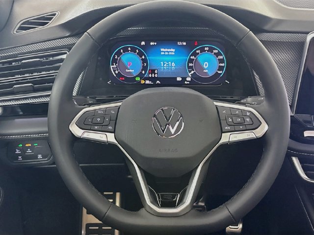 New 2026 Volkswagen Atlas Cross Sport SEL Premium R-Line AWD/4WD image 12