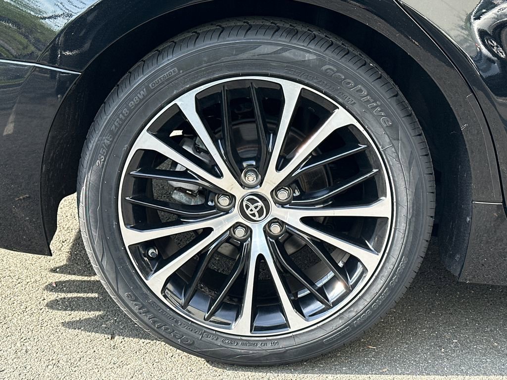 Used 2019 Toyota Camry SE image 7