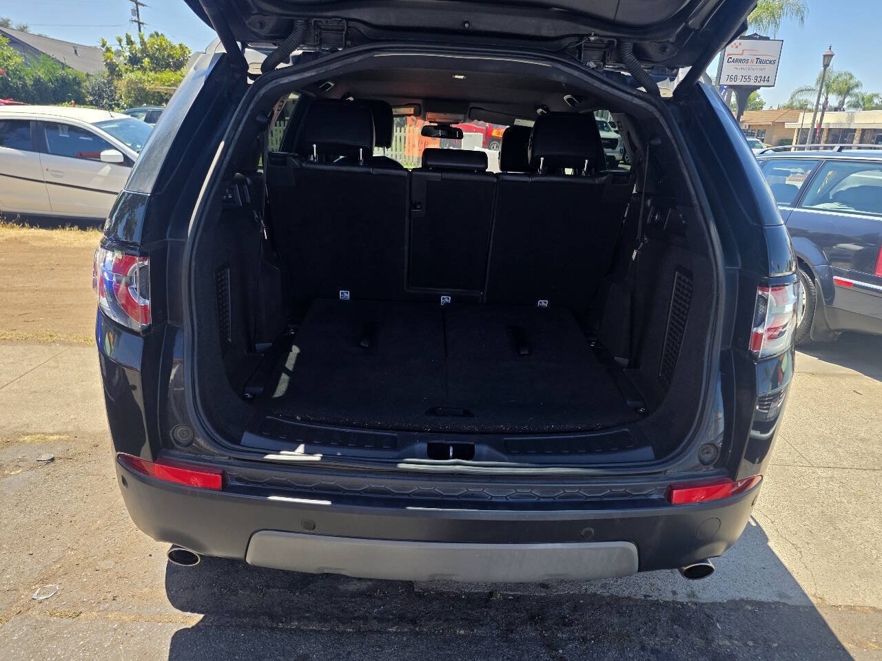 Used 2019 Land Rover Discovery Sport SE AWD/4WD image 15