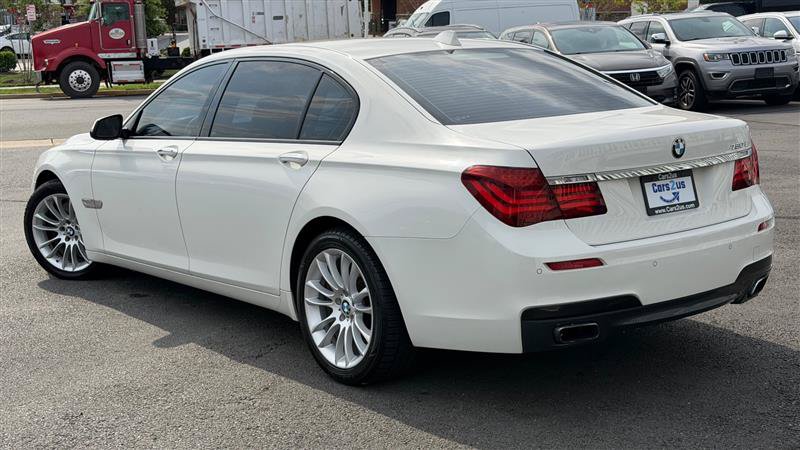 Used 2014 BMW 750Li RWD image 4