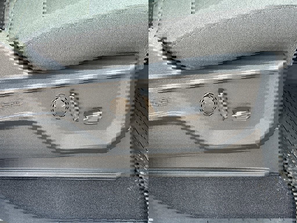 New 2025 Ford F150 XLT w/ Equipment Group 303A High image 34