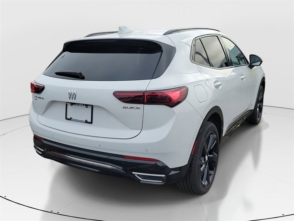 Used 2025 Buick Envision Sport Touring image 4