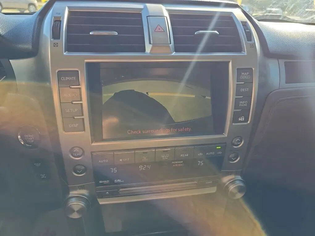 Used 2010 Lexus GX 460 image 16