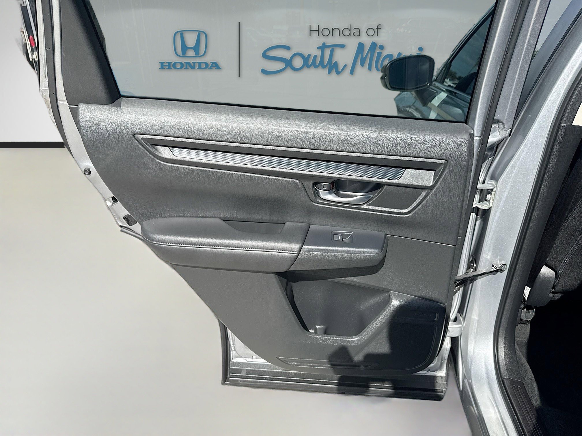 Used 2024 Honda CR-V LX image 25