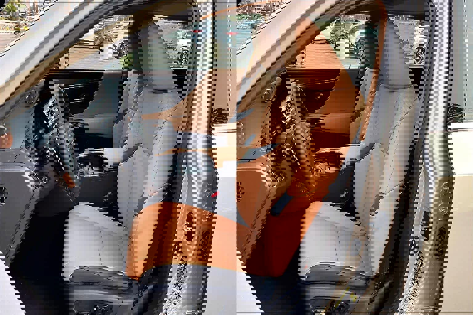 New 2025 Lexus ES 350 w/ Premium Package image 18