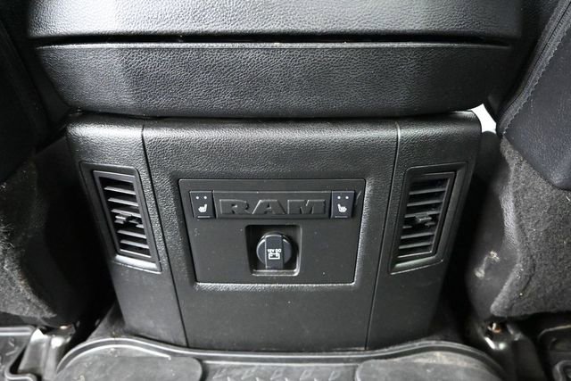Used 2018 RAM 2500 Laramie w/ Sport Appearance Group AWD/4WD image 29